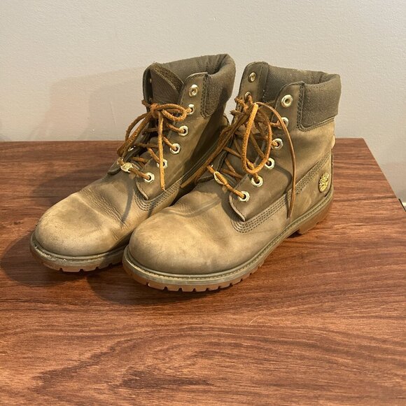 Timberland Premium 6” Women’s Boots Sz 9 Khaki Leather Lace Up Combat Utility - Picture 3 of 8